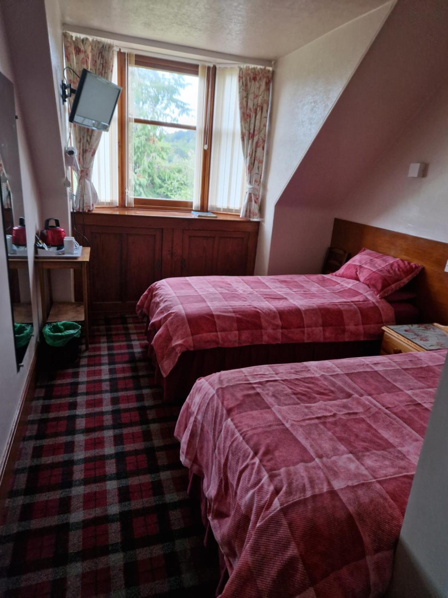 Bed and Breakfast Creag Meggan Баллатер Номер фото